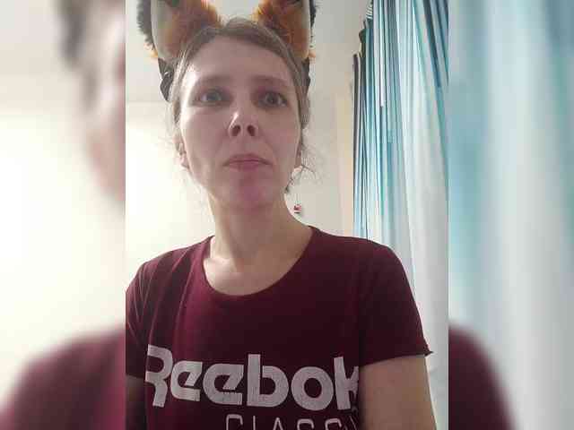 -Queen-Margo- webcam