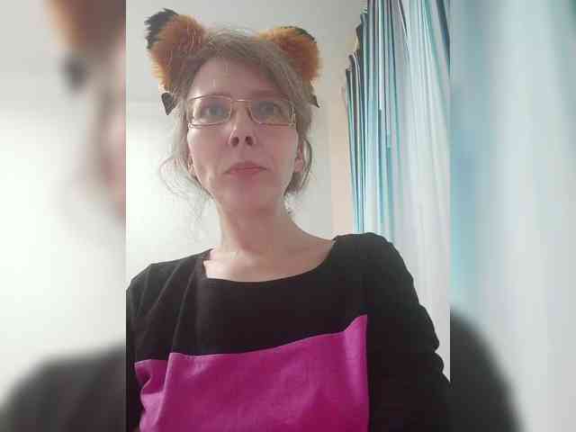 -Queen-Margo- webcam