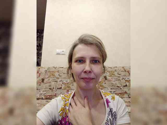 -Queen-Margo- webcam