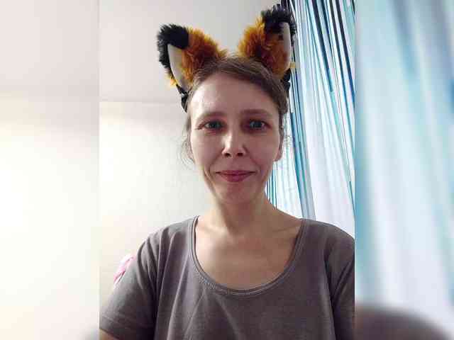 -Queen-Margo- webcam