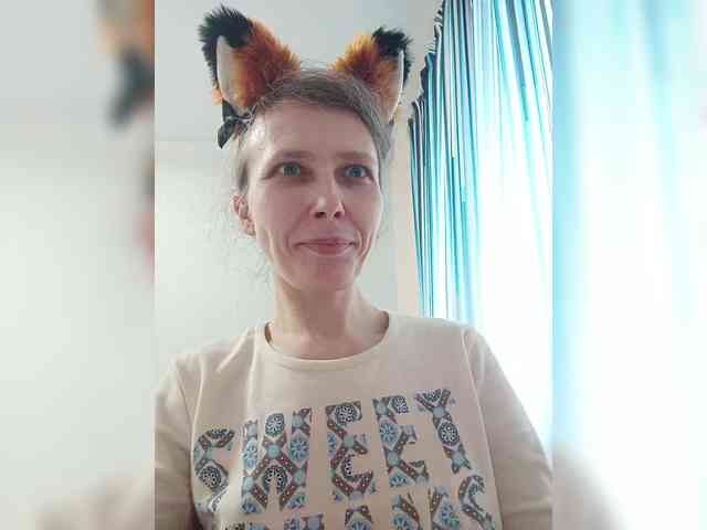 -Queen-Margo- webcam