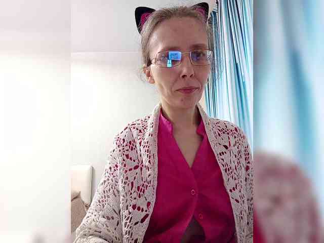 -Queen-Margo- webcam
