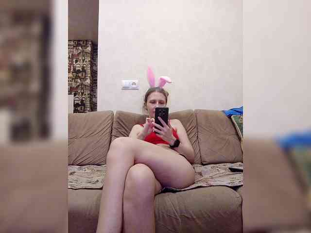 -Queen-Margo- webcam