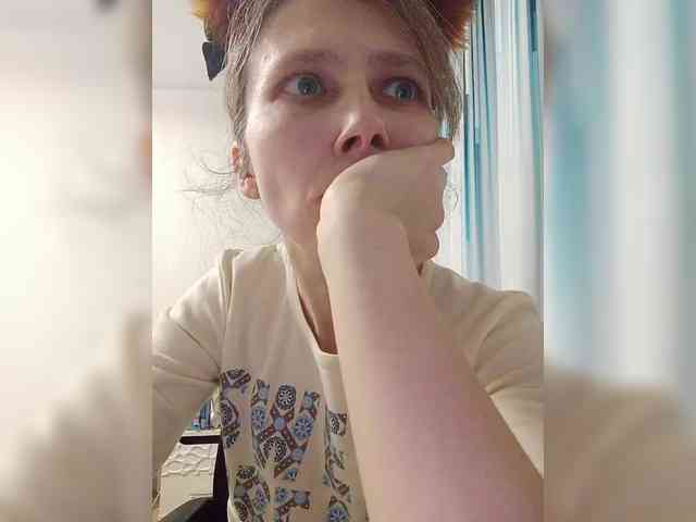 -Queen-Margo- webcam