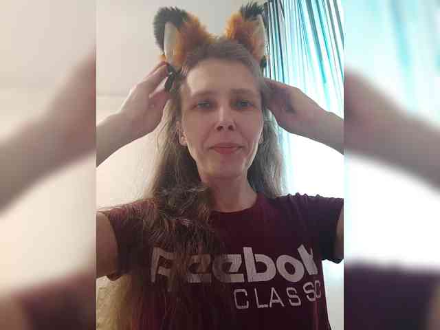 -Queen-Margo- webcam