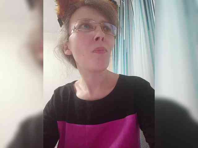 -Queen-Margo- webcam