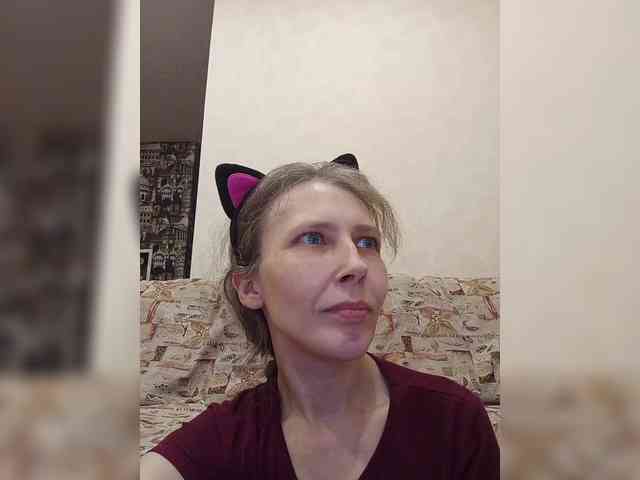 -Queen-Margo- webcam