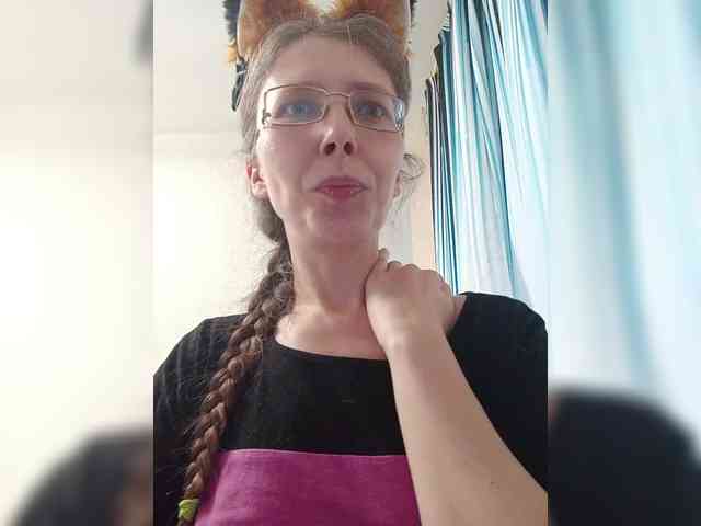 -Queen-Margo- webcam