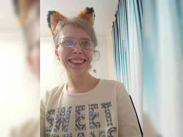 -Queen-Margo- webcam