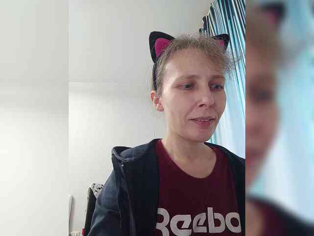 -Queen-Margo- webcam