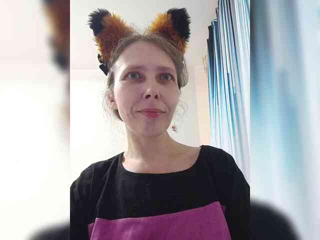 -Queen-Margo- webcam