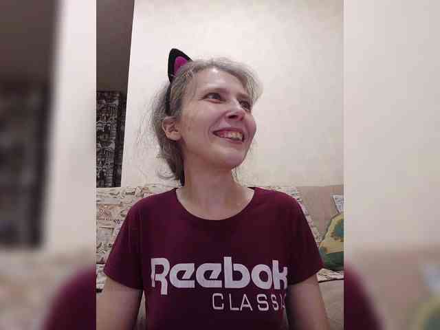 -Queen-Margo- webcam