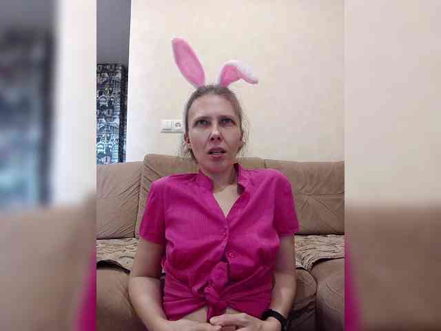 -Queen-Margo- webcam