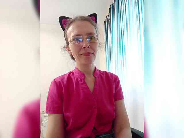 -Queen-Margo- webcam