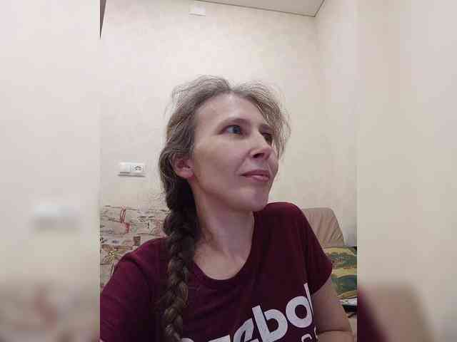 -Queen-Margo- webcam