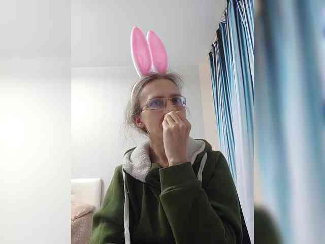-Queen-Margo- webcam