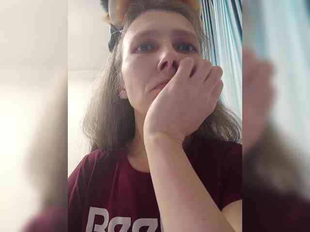 -Queen-Margo- webcam