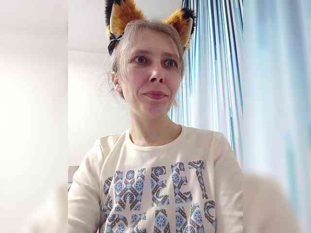 -Queen-Margo- webcam