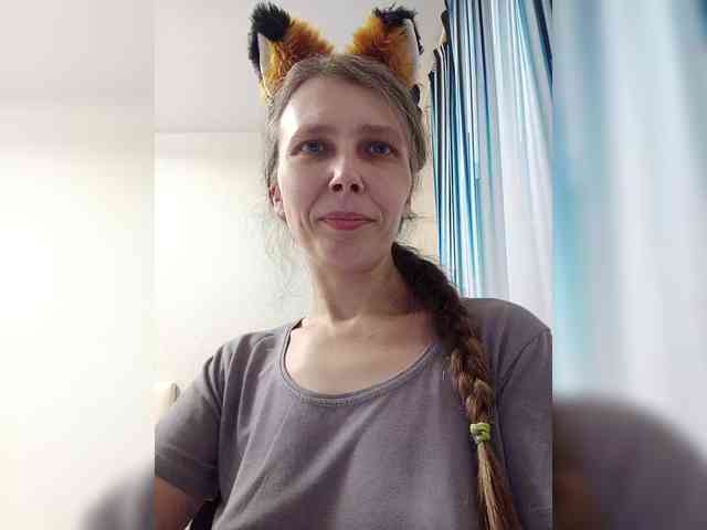 -Queen-Margo- webcam