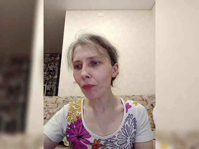 -Queen-Margo- webcam