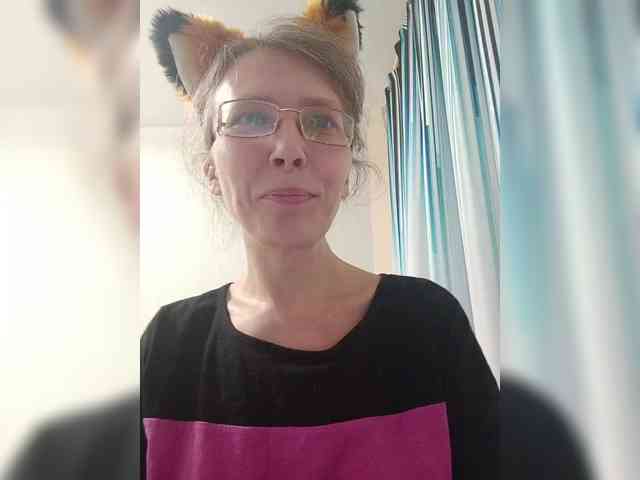 -Queen-Margo- webcam