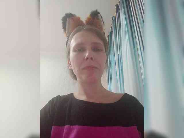 -Queen-Margo- webcam