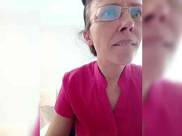 online camsex -queen-margo-