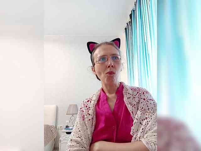 -Queen-Margo- webcam