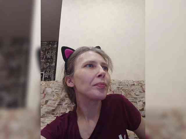 -Queen-Margo- webcam