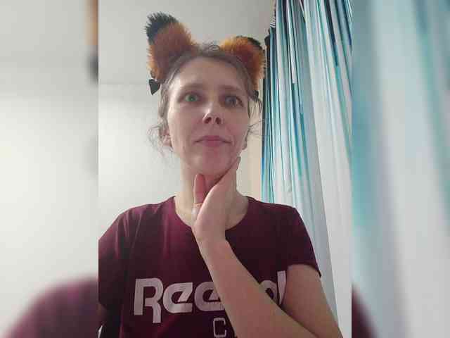 -Queen-Margo- webcam