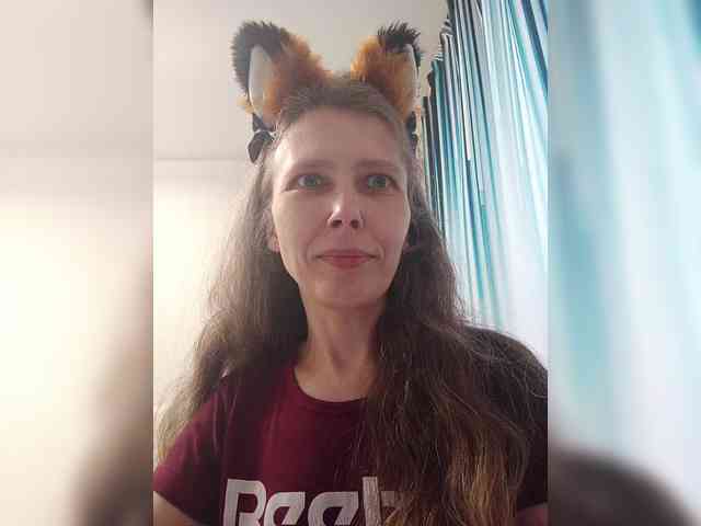 -Queen-Margo- webcam