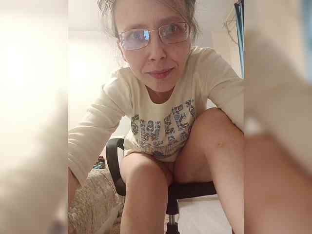 -Queen-Margo- webcam