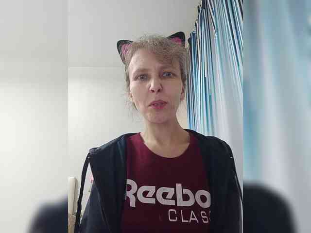 -Queen-Margo- webcam