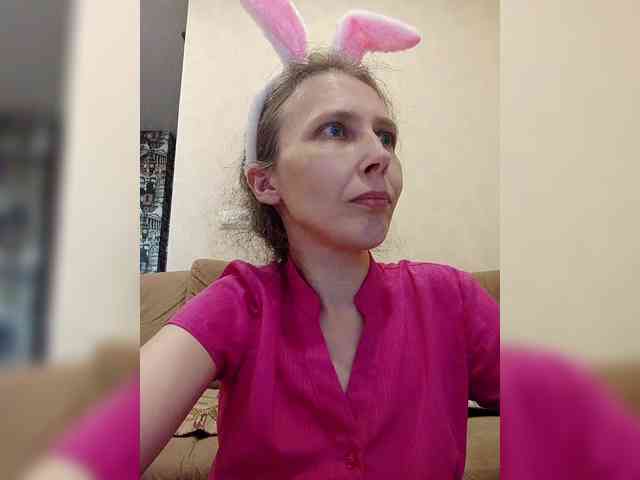 -Queen-Margo- webcam