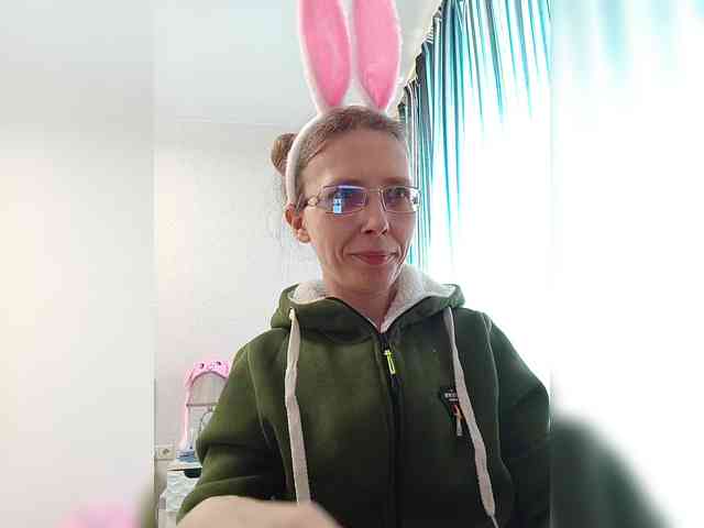 -Queen-Margo- webcam