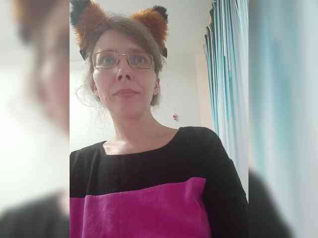 -Queen-Margo- webcam