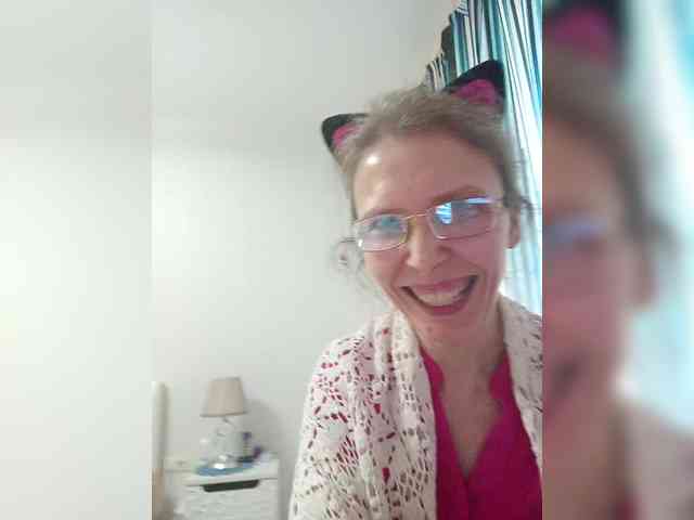 -Queen-Margo- webcam