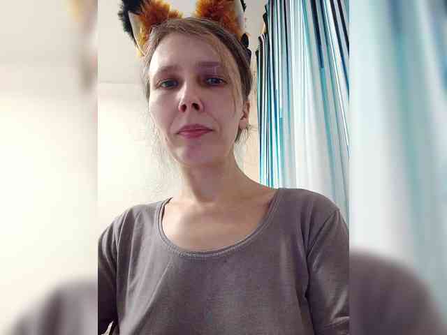 -Queen-Margo- webcam