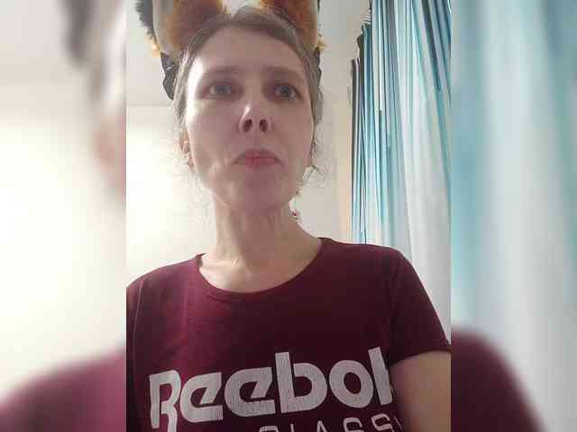 -Queen-Margo- webcam