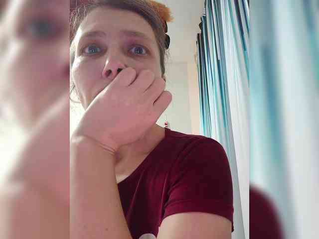 -Queen-Margo- webcam