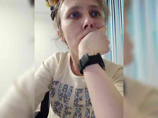 -Queen-Margo- webcam