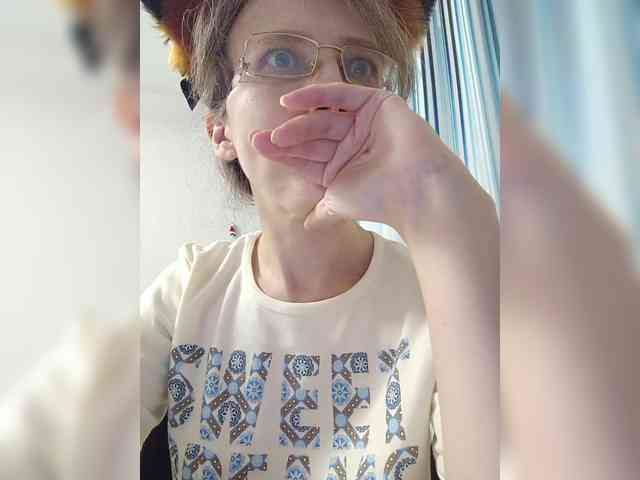 -Queen-Margo- webcam