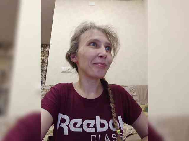 -Queen-Margo- webcam