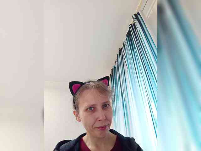 -Queen-Margo- webcam