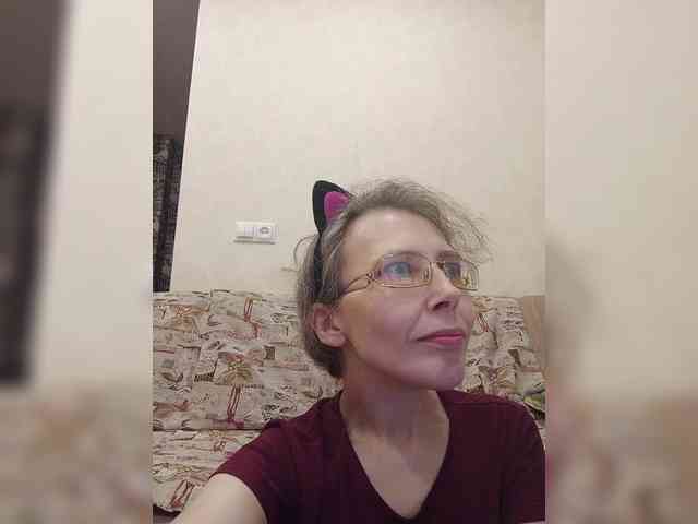 -Queen-Margo- webcam