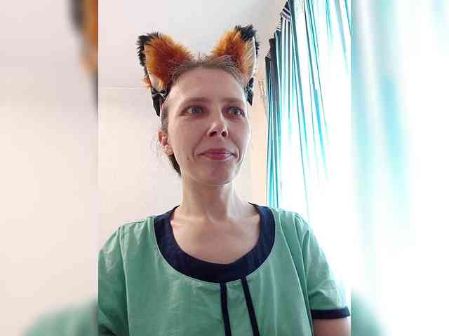 -Queen-Margo- webcam