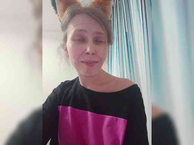 -Queen-Margo- webcam