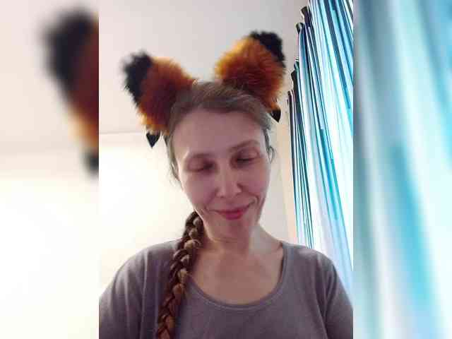 -Queen-Margo- webcam