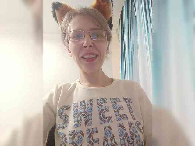 -Queen-Margo- webcam