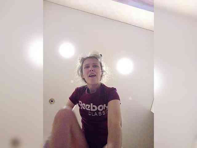 -Queen-Margo- webcam